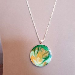 Green and Gold Resin Necklace 1