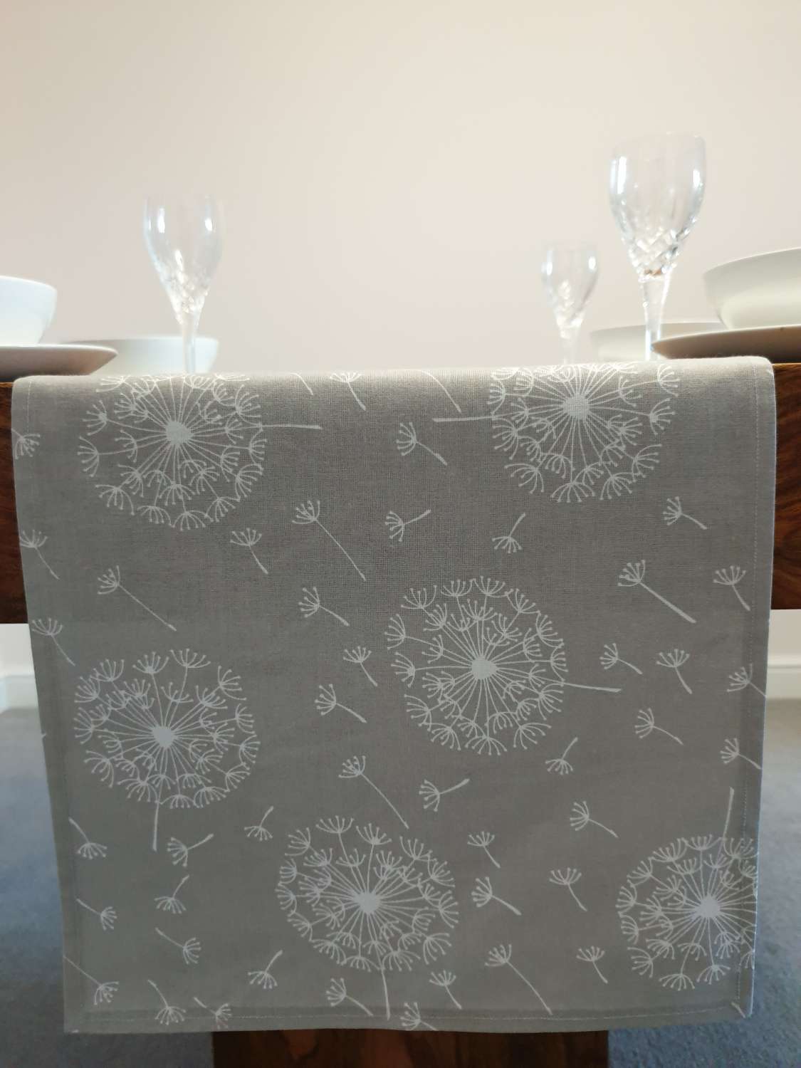 Grey & White Table Runner, 100% Cotton, Grey Table Runner with White Dandelions, Table Decor, Homer Decor, Gift Idea, Grey Table Runner Grey & White Table Runner, 100% Cotton, Grey Table Runner with White Dandelions, Table Decor, Homer Decor, Gift Idea, Grey Table Runner