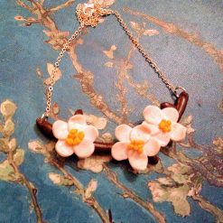 handmade cute polymer clay white and yellow spring blossoms necklace 1 handmade cute polymer clay white and yellow spring blossoms necklace 1
