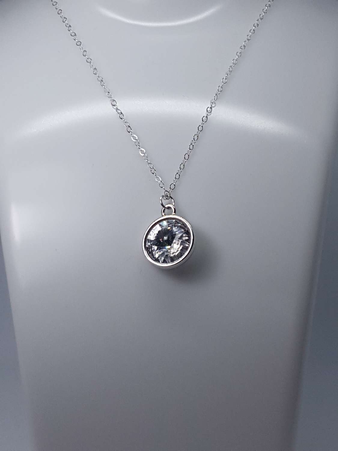 Crystal round stone rivoli sterling silver necklace Crystal round stone rivoli sterling silver necklace