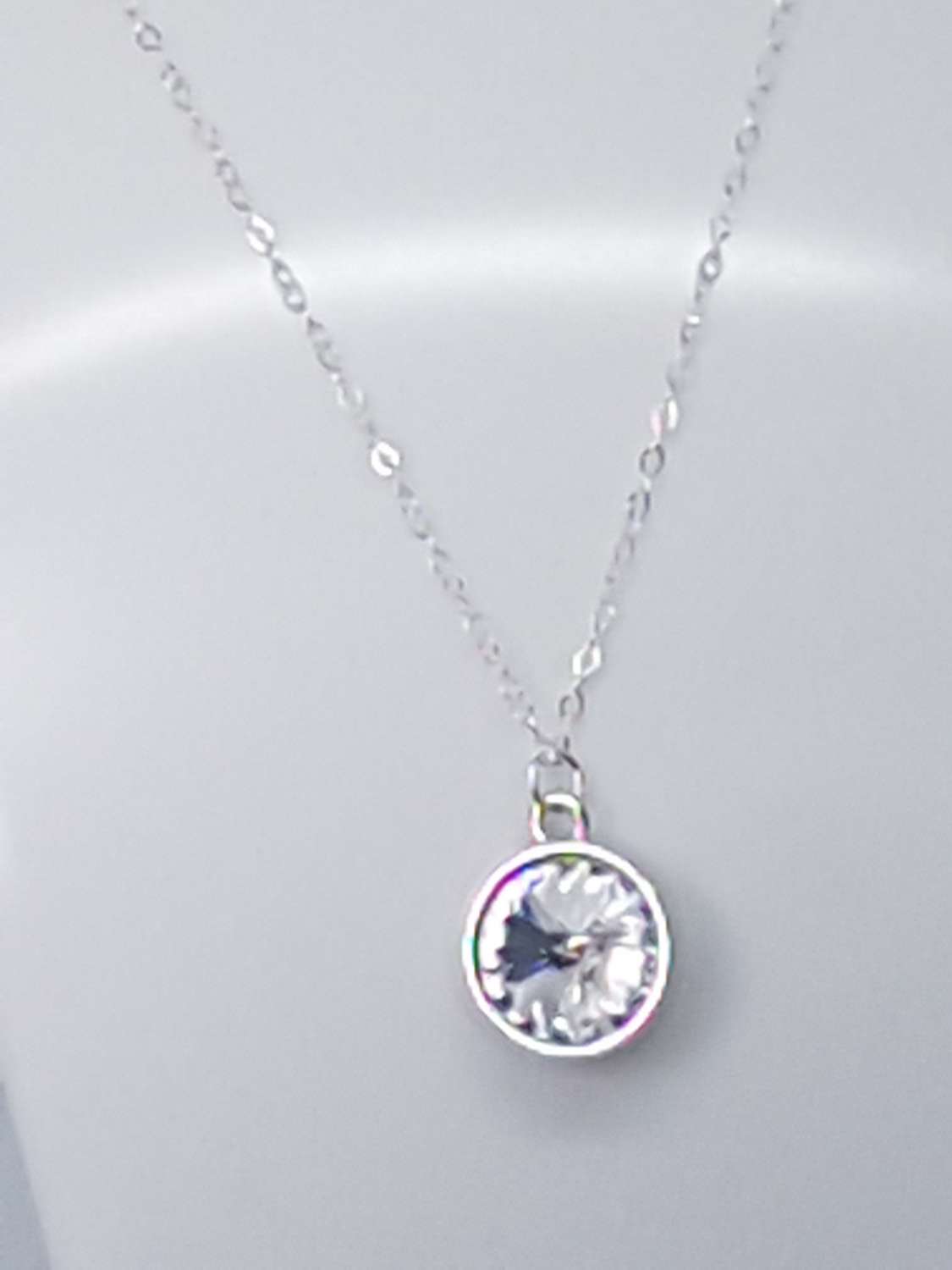 Crystal round stone rivoli sterling silver necklace Crystal round stone rivoli sterling silver necklace