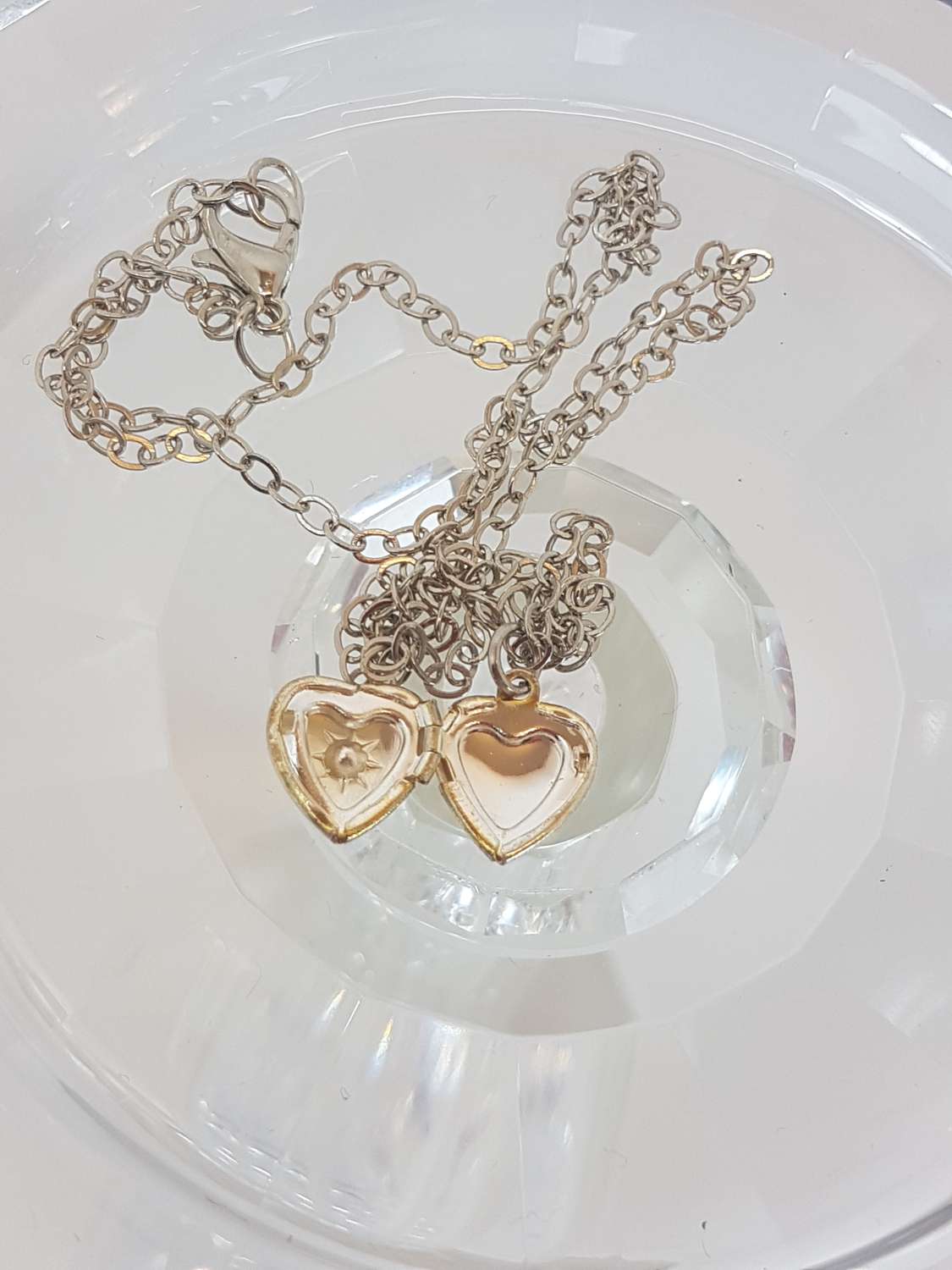Crystal round stone rivoli sterling silver necklace Crystal round stone rivoli sterling silver necklace