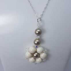 Swarovski Crystal Pearl Flower Jewellery Set – Necklace, Bracelet & Earrings 3 Swarovski Crystal Pearl Flower Jewellery Set – Necklace, Bracelet & Earrings 22