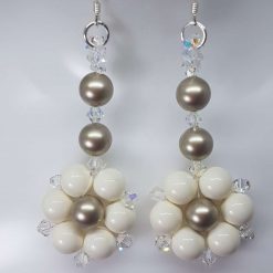 Swarovski Crystal Pearl Flower Jewellery Set – Necklace, Bracelet & Earrings 11 Swarovski Crystal Pearl Flower Jewellery Set – Necklace, Bracelet & Earrings 30