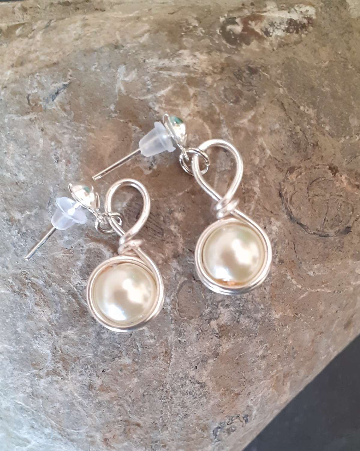 Pearl Glass Earrings Pearl Glass Earrings