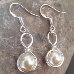 Pearl Glass Earrings 6 Pearl Glass Earrings 6