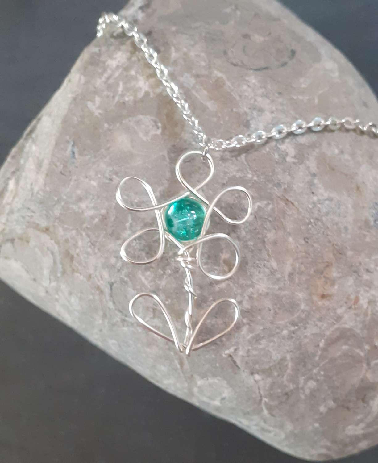 Flower Pendant Necklace | Wire Flower Pendant Flower Pendant Necklace | Wire Flower Pendant