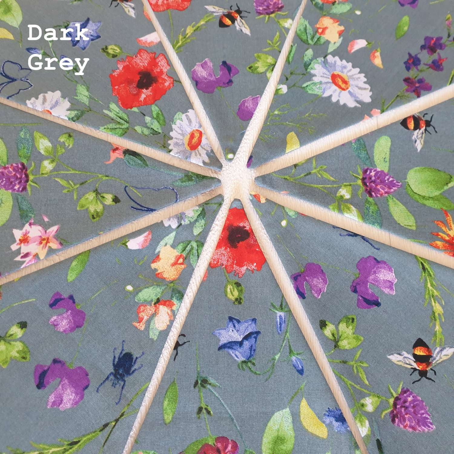 Floral Bunting 100% cotton, Wild Flower & Insects Bunting, Floral Garland, Garden Bunting, Bee Bunting, Fabric Bunting, 10 double sided flags 2.5m Floral Bunting 100% cotton, Wild Flower & Insects Bunting, Floral Garland, Garden Bunting, Bee Bunting, Fabric Bunting, 10 double sided flags 2.5m