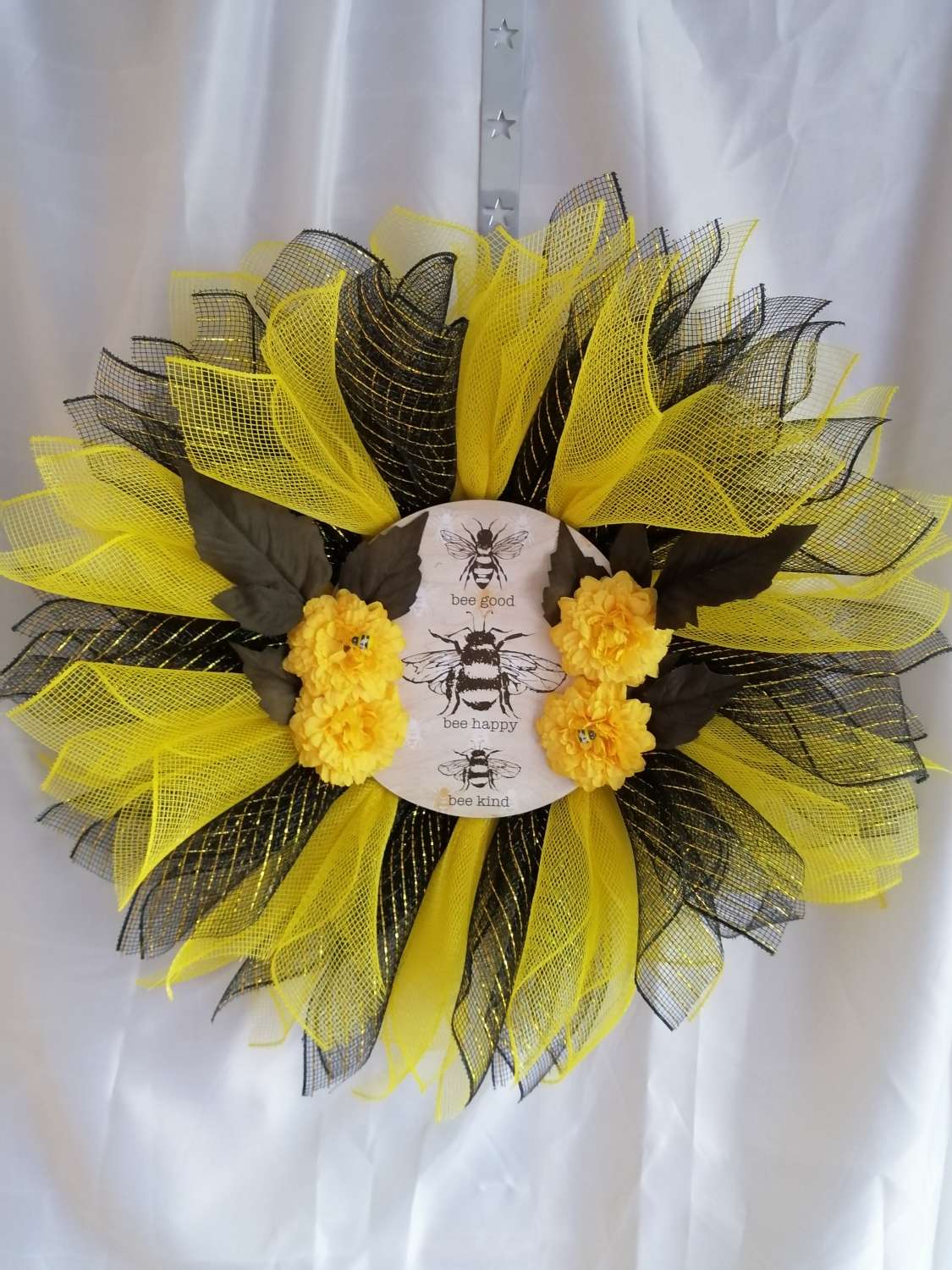 Bumble bee wreath #1 Bumble bee wreath #1