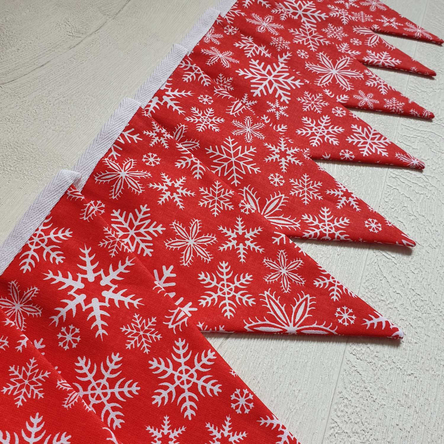 Christmas Bunting, Red Snowflake Bunting, Double Sided Christmas Bunting, Xmas Garland, Xmas Bunting, Scandi Bunting, Christmas Decorations Christmas Bunting, Red Snowflake Bunting, Double Sided Christmas Bunting, Xmas Garland, Xmas Bunting, Scandi Bunting, Christmas Decorations