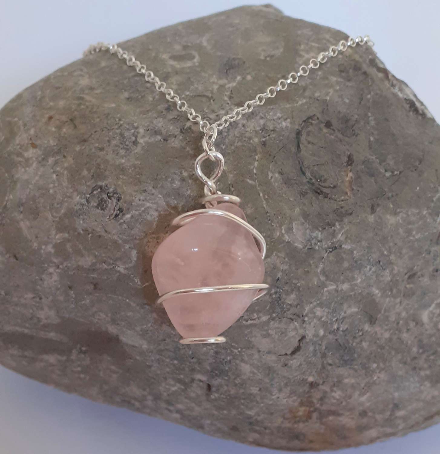 Rose Quartz Pendant Necklace Rose Quartz Pendant Necklace