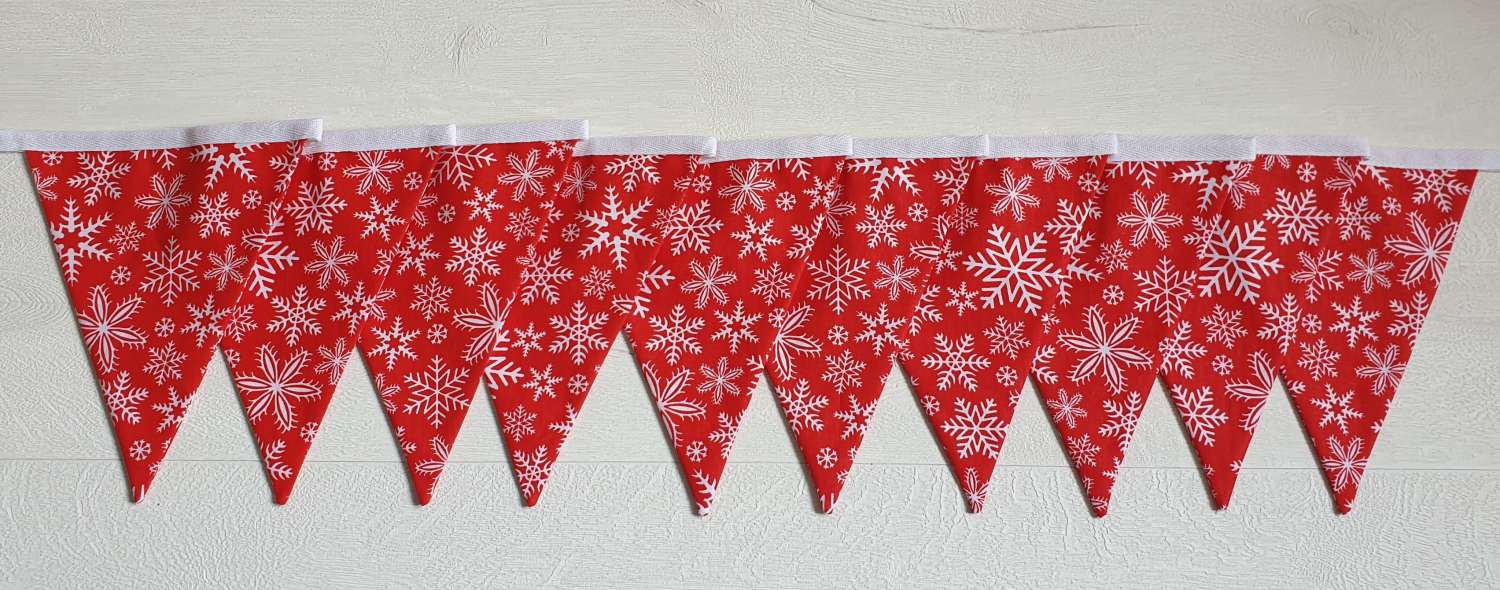Christmas Bunting, Red Snowflake Bunting, Double Sided Christmas Bunting, Xmas Garland, Xmas Bunting, Scandi Bunting, Christmas Decorations Christmas Bunting, Red Snowflake Bunting, Double Sided Christmas Bunting, Xmas Garland, Xmas Bunting, Scandi Bunting, Christmas Decorations