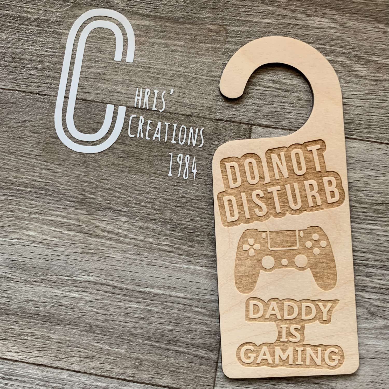 Wooden door hanging signs Wooden door hanging signs