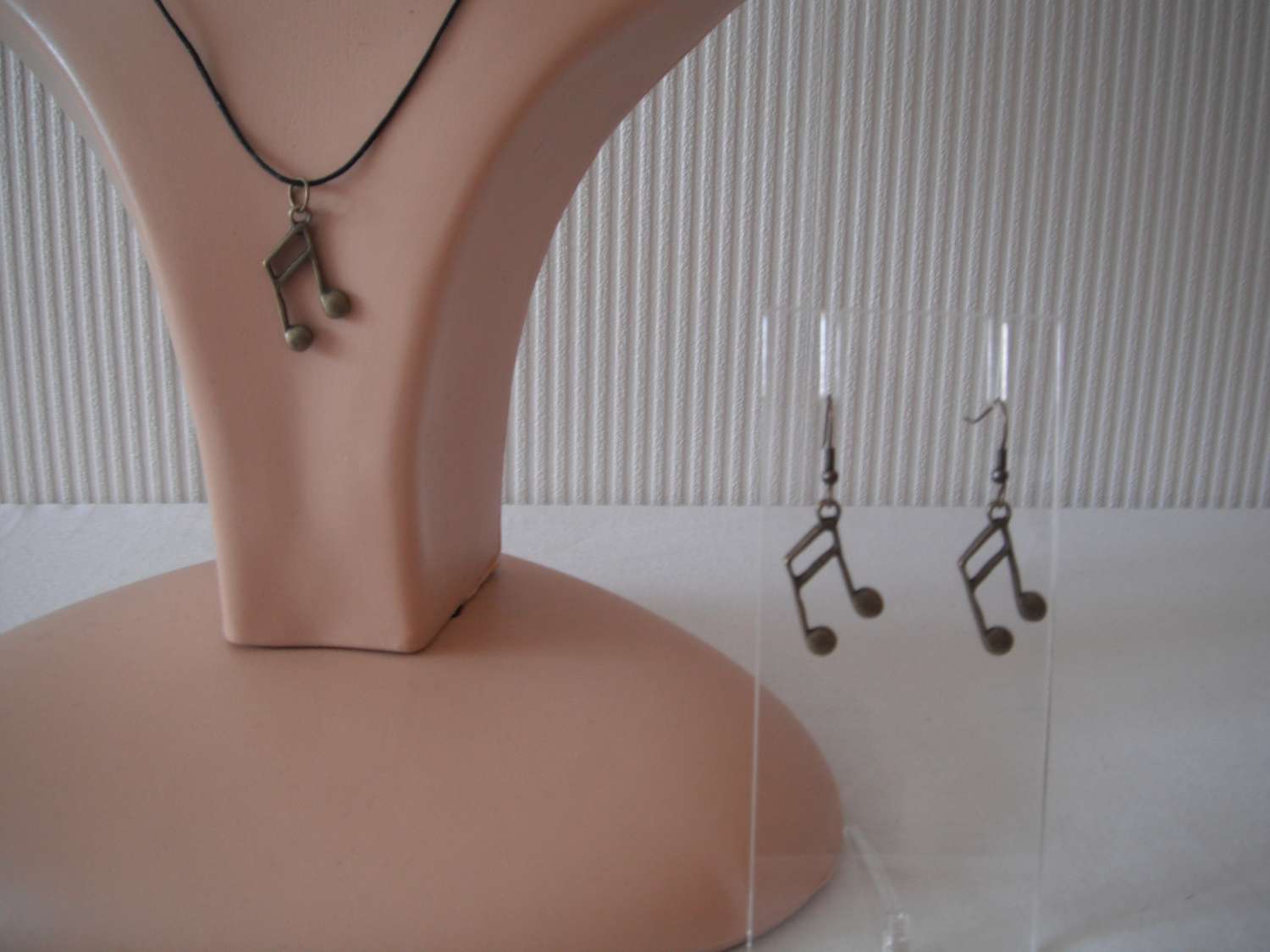 Music Note Necklace & Earring Set Music Note Necklace & Earring Set