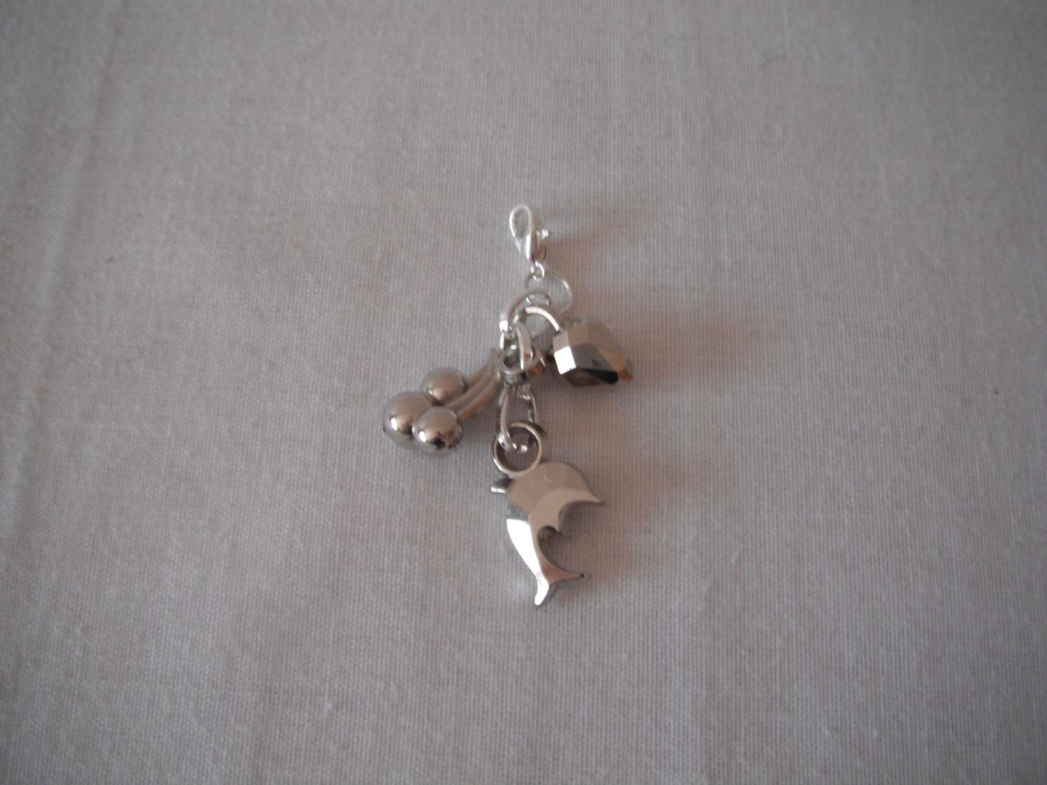 Dolphin & Cherry Charm/Stitch Marker Dolphin & Cherry Charm/Stitch Marker