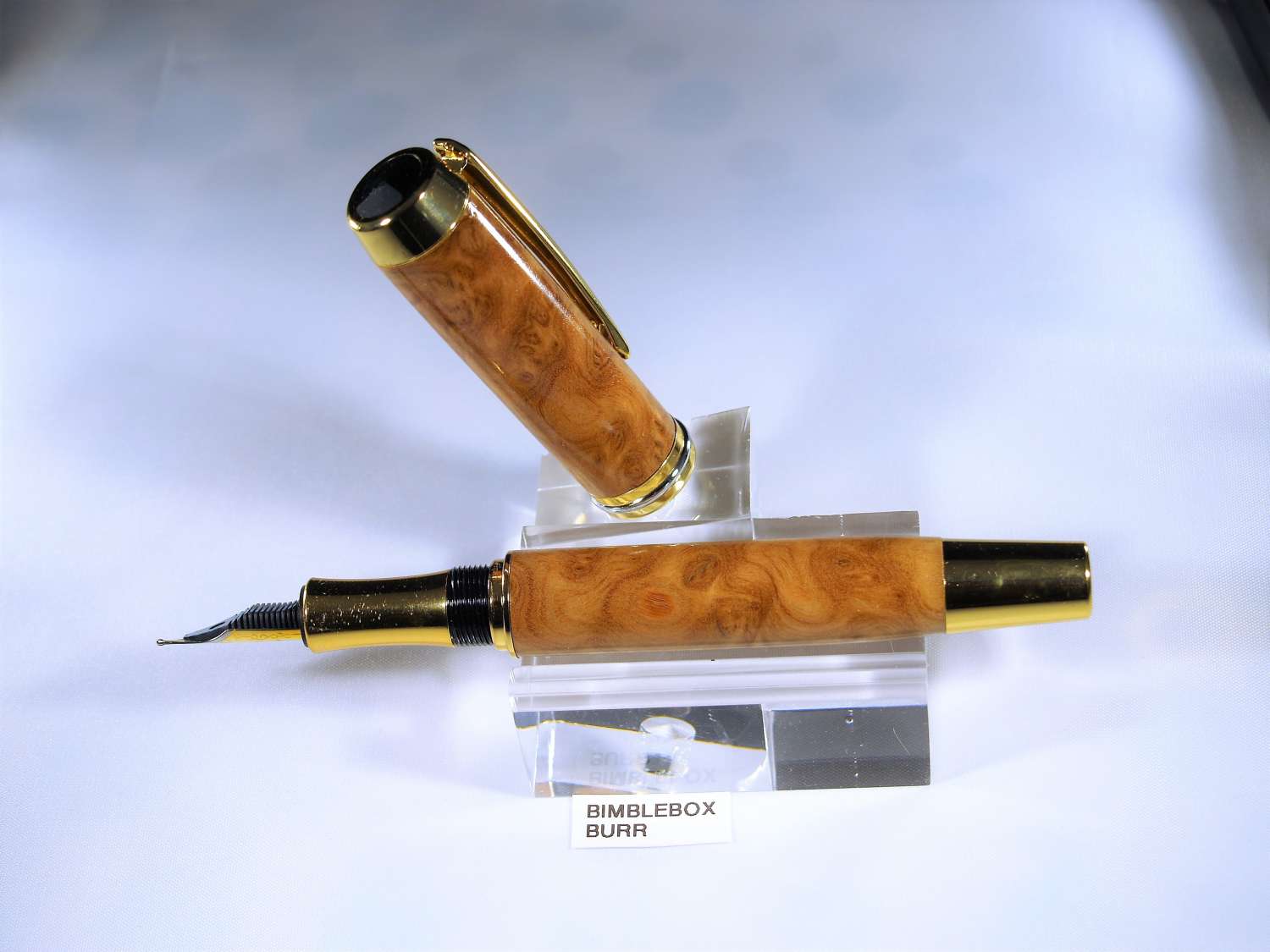 CHAIRMAN FOUNTAIN PEN in MESSMATE BURR CHAIRMAN FOUNTAIN PEN in MESSMATE BURR