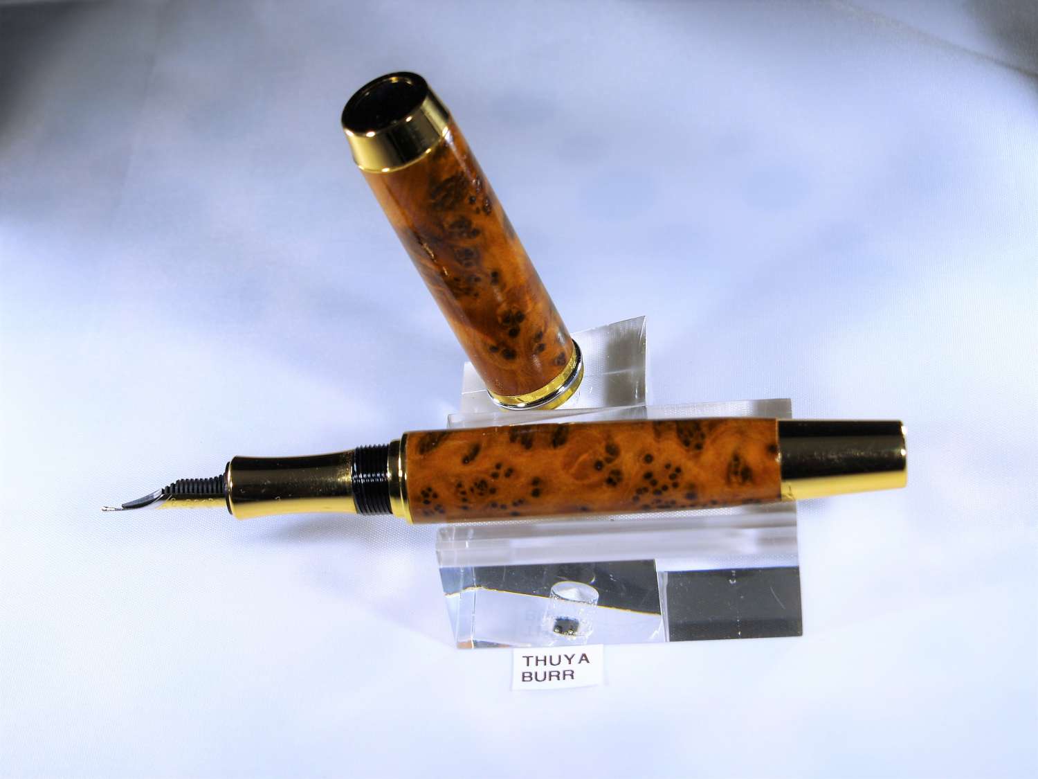 CHAIRMAN FOUNTAIN PEN in THUYA BURR CHAIRMAN FOUNTAIN PEN in THUYA BURR