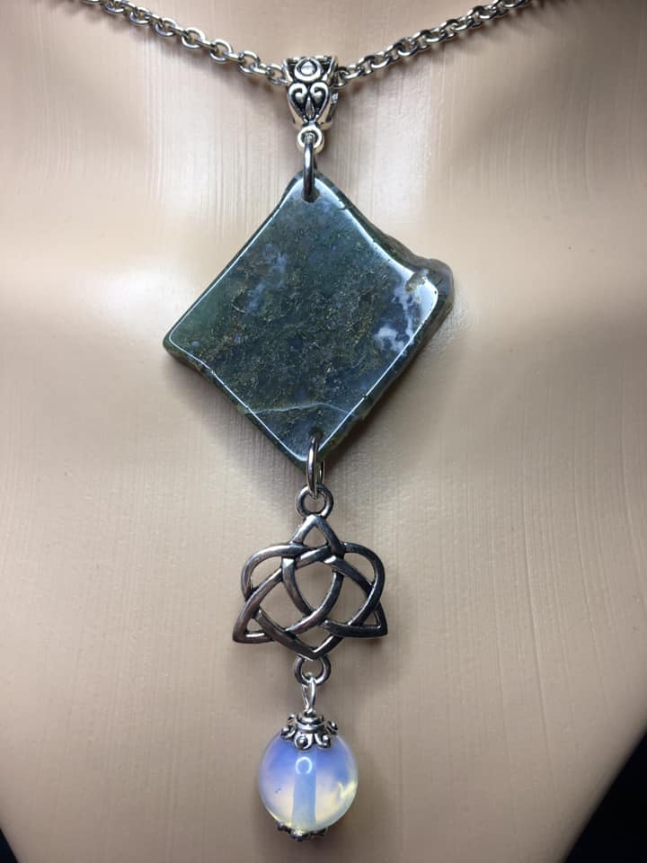 Moss Agate & Opalite Celtic Moss Agate & Opalite Celtic