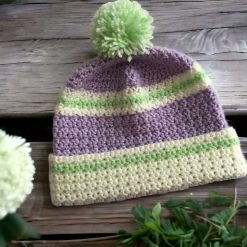 Child’s Bobble Hat