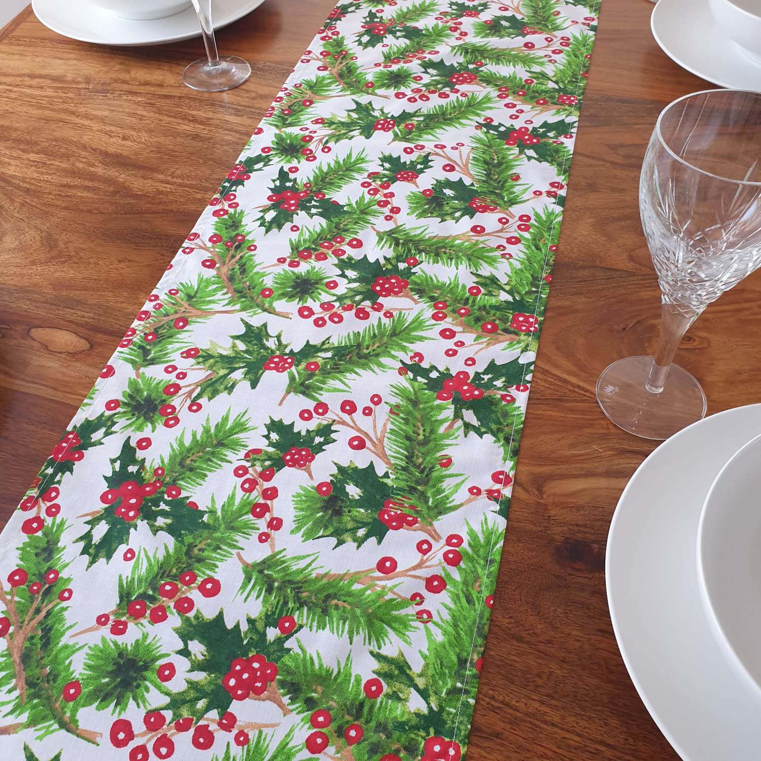 Christmas Table Runner, Holly and Berries Table Runner, Christmas Table Decoration, Gift Idea, Christmas Decor, White Table Runner, Christmas Table Decor, Festive Table Runner Christmas Table Runner, Holly and Berries Table Runner, Christmas Table Decoration, Gift Idea, Christmas Decor, White Table Runner, Christmas Table Decor, Festive Table Runner