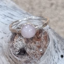 925 Stirling silver ring & Rose Quartz cabochon