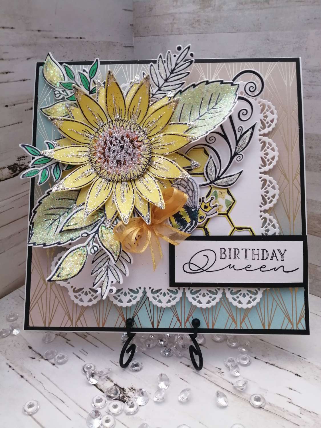 Luxury Handmade Birthday card - Birthday Queen Bee & large Sunflower Luxury Handmade Birthday card - Birthday Queen Bee & large Sunflower