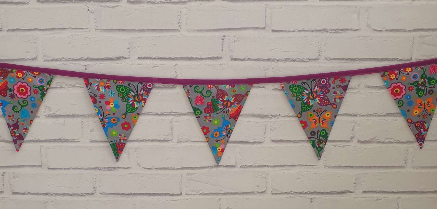 Butterfly Bunting, Party Bunting, Bright Garland, Butterflies, Garden Bunting, Garden Decor, Garland, Summerhouse Decor, Fabric Bunting, Party Decor,10 flags 2.5m Butterfly Bunting, Party Bunting, Bright Garland, Butterflies, Garden Bunting, Garden Decor, Garland, Summerhouse Decor, Fabric Bunting, Party Decor,10 flags 2.5m