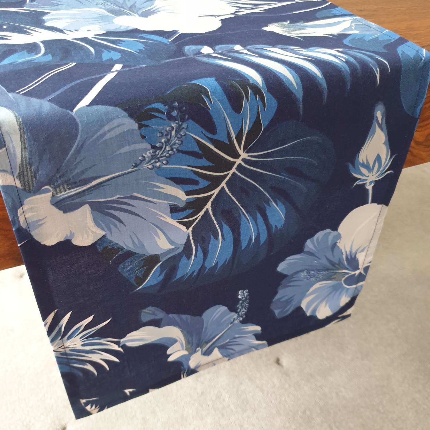 Dark Blue Tropical Leaf Table Runner, Monstera Leaf Table Runner, Tropical Leaf Print, Tropical Decor, Tropical Home Decor, Blue Hibiscus Dark Blue Tropical Leaf Table Runner, Monstera Leaf Table Runner, Tropical Leaf Print, Tropical Decor, Tropical Home Decor, Blue Hibiscus