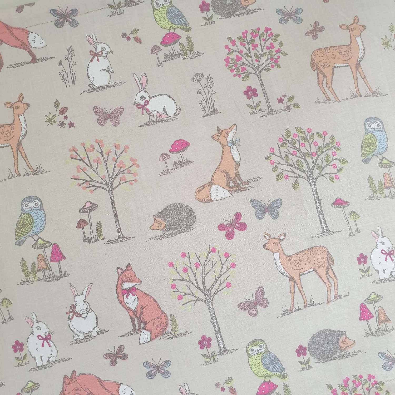 Woodland Animals Nursery Wall Hanging, Animal Nursery Banner, Fabric Wall Hanging, Nursery Decor, Baby Gift, Woodland Nursery, Banner Flag Woodland Animals Nursery Wall Hanging, Animal Nursery Banner, Fabric Wall Hanging, Nursery Decor, Baby Gift, Woodland Nursery, Banner Flag