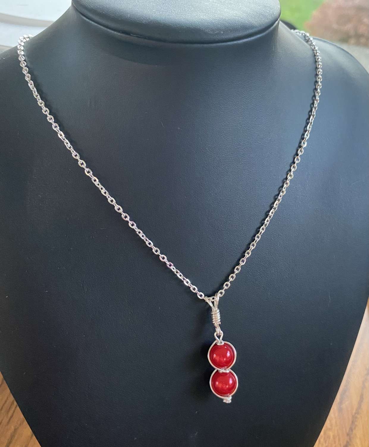210815CF-FA4D-4CD1-B239-93C1CDE18C58 Red Pendant Necklace and Earrings Set 3