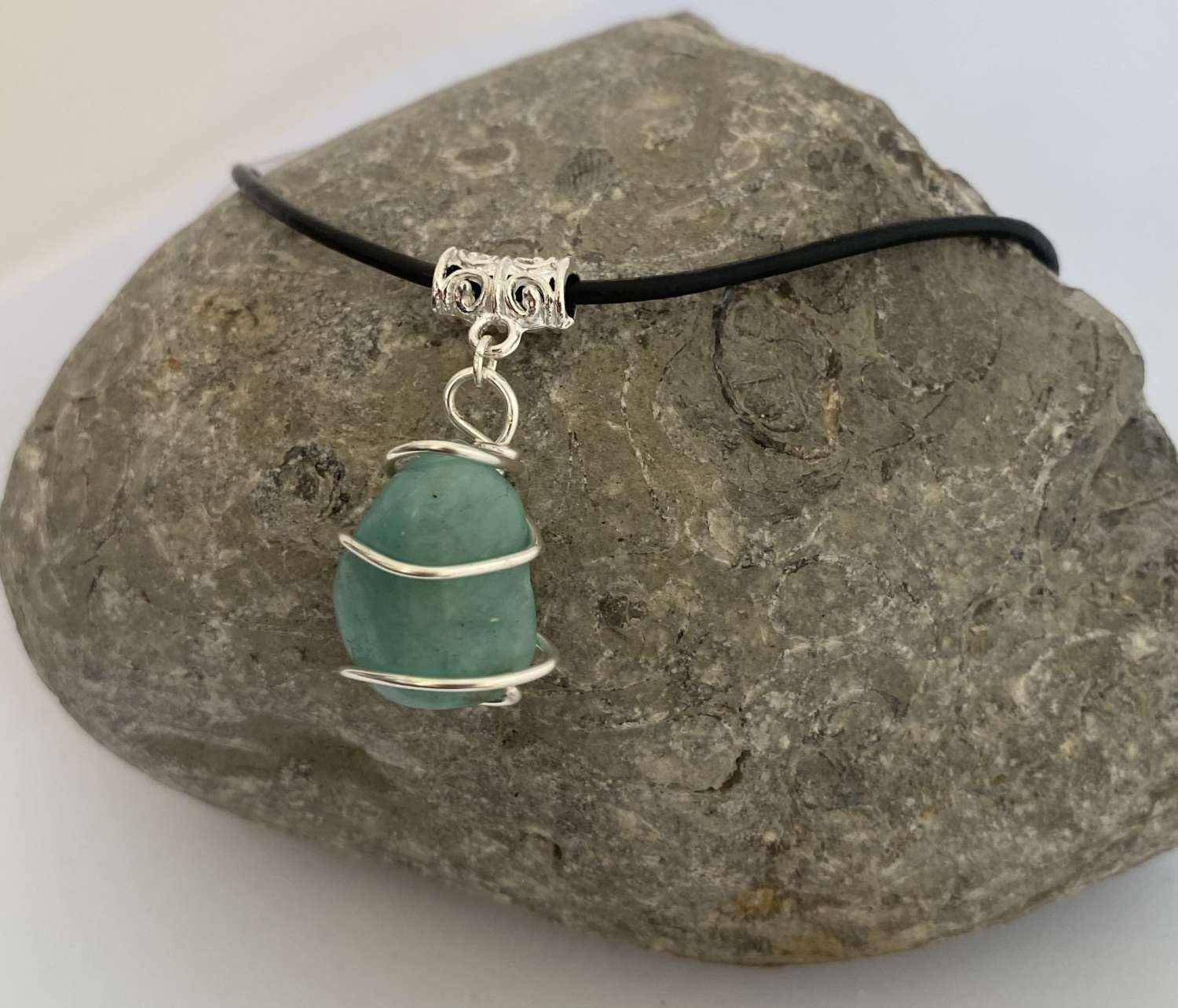 Wire Wrapped Crystal Pendant Necklace Wire Wrapped Crystal Pendant Necklace