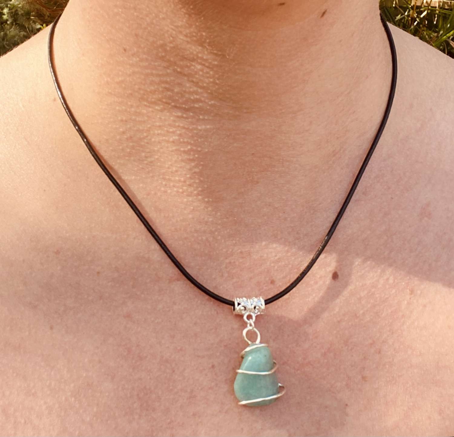 Wire Wrapped Crystal Pendant Necklace Wire Wrapped Crystal Pendant Necklace