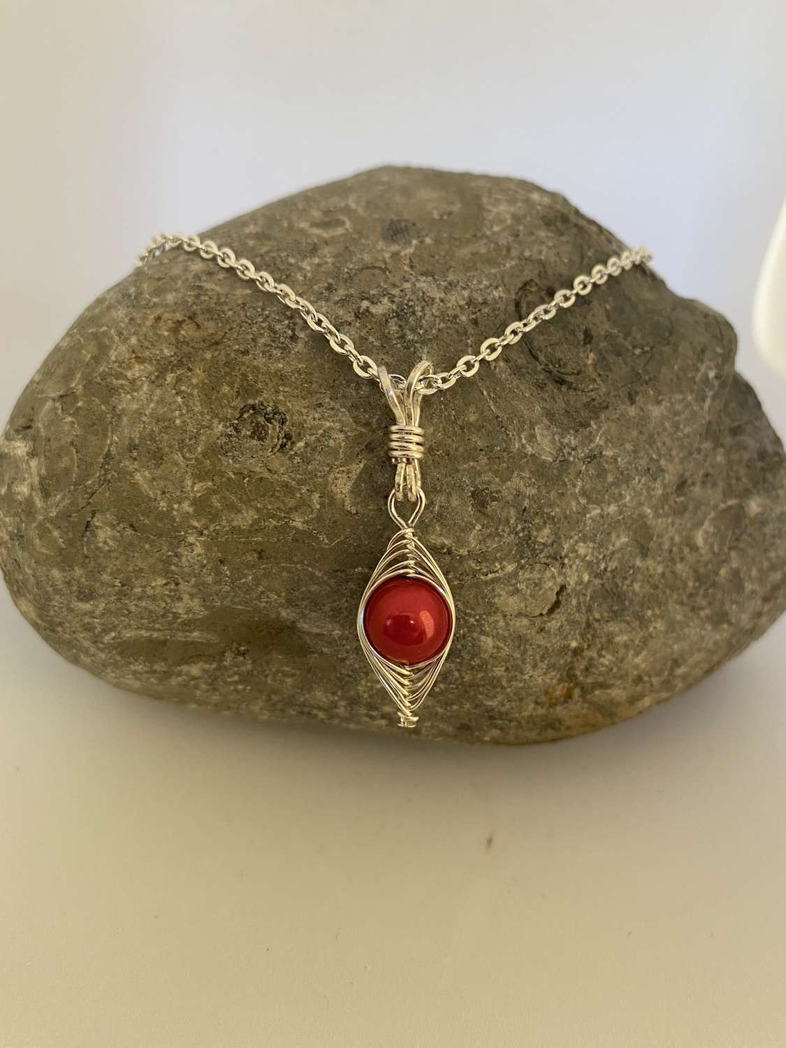 Red and Silver Herringbone Jewellery Set Red and Silver Herringbone Jewellery Set