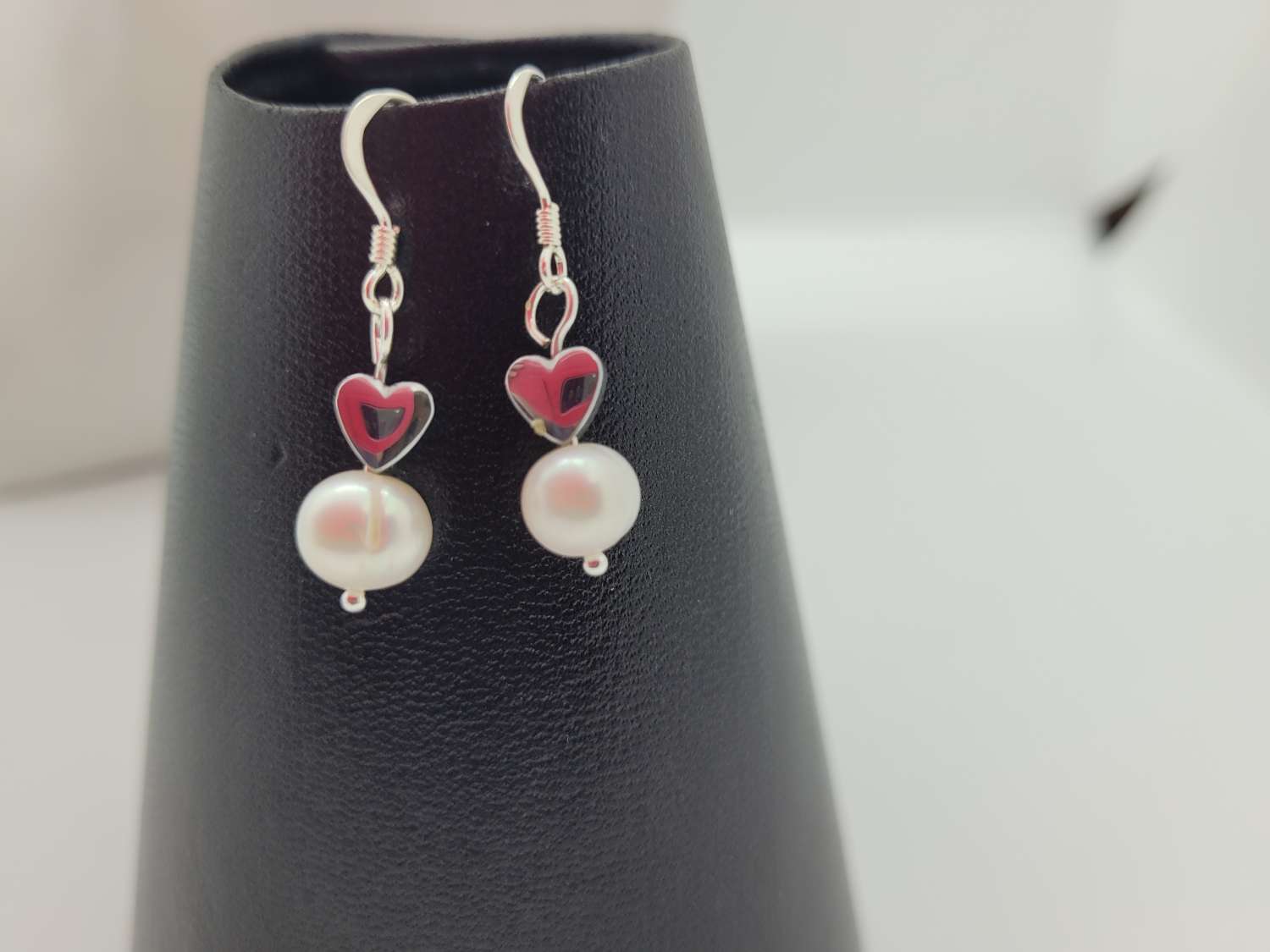 20220502_141906 Hematite and Pearl earrings 5