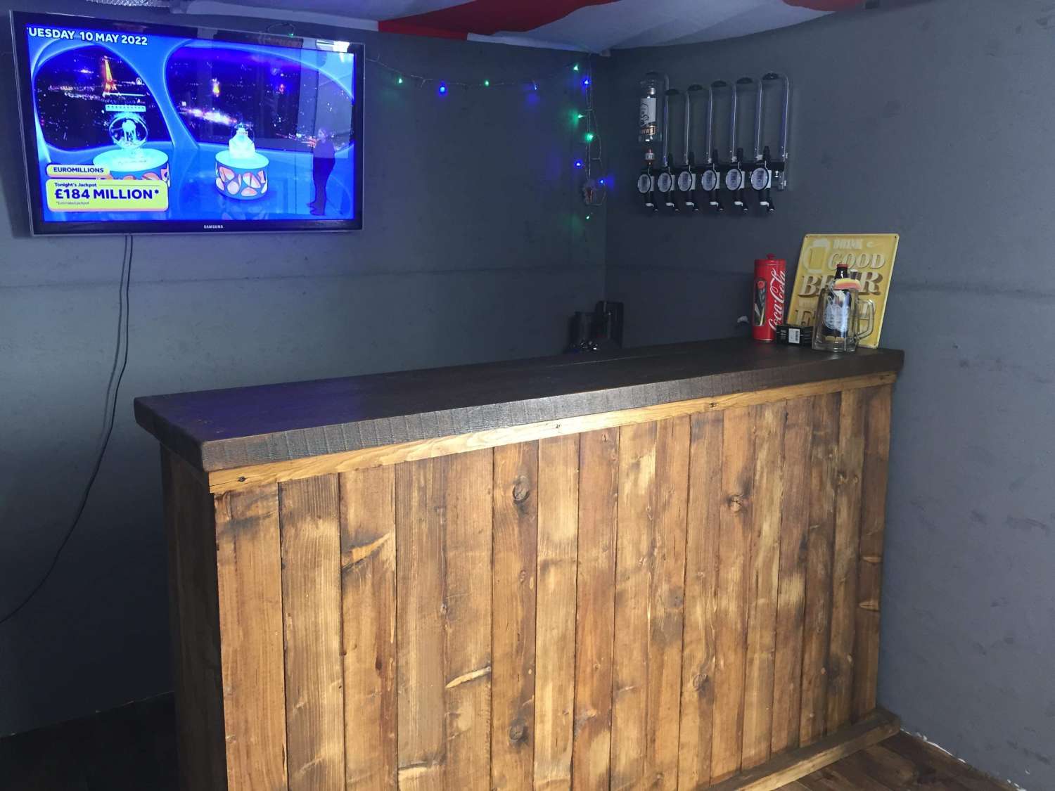 Rustic home bar, shop counter MadeMe