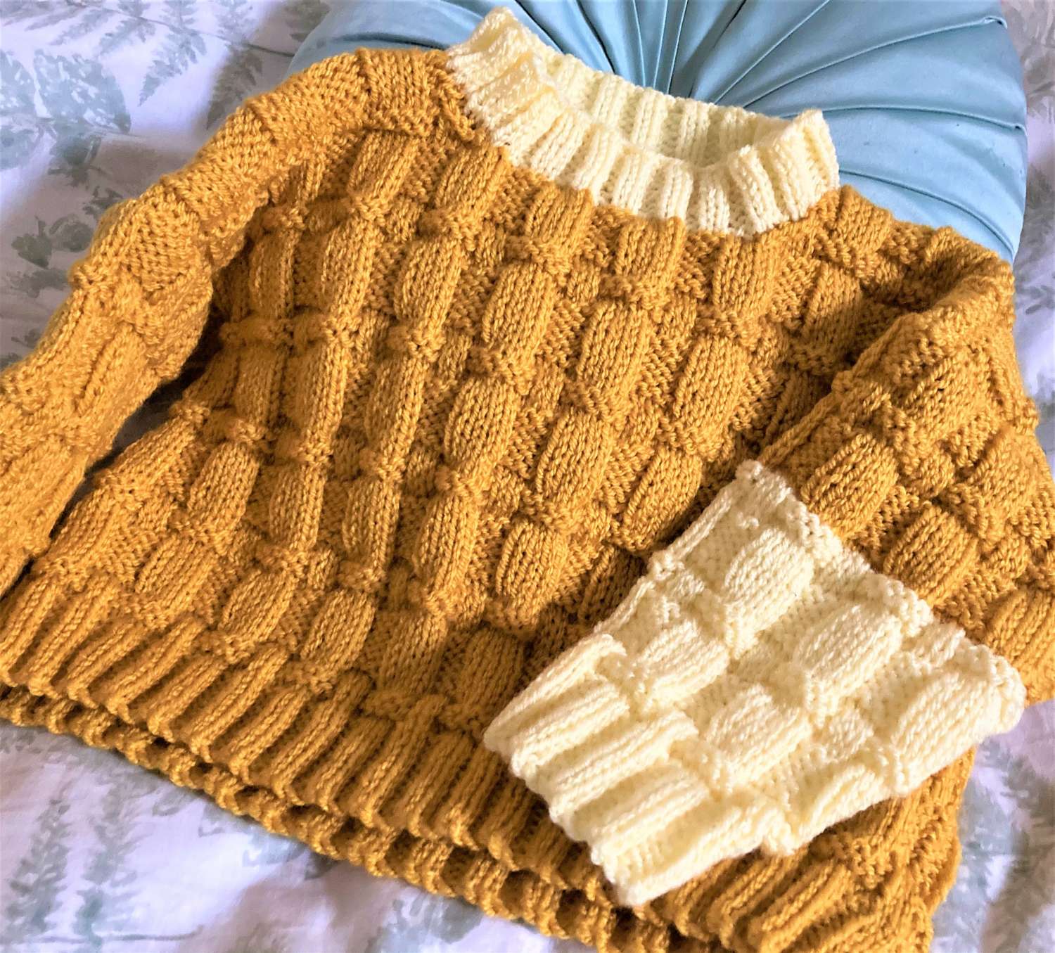 Grandpa's Favourite Jumper Grandpa's Favourite Jumper