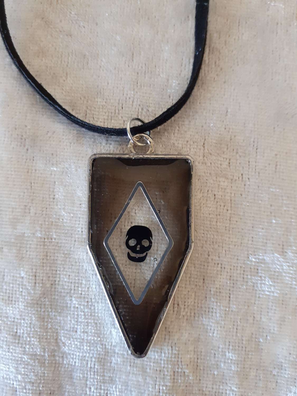 Gloriously spooky skull pendant Gloriously spooky skull pendant