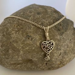 Silver Heart Pendant Necklace 9
