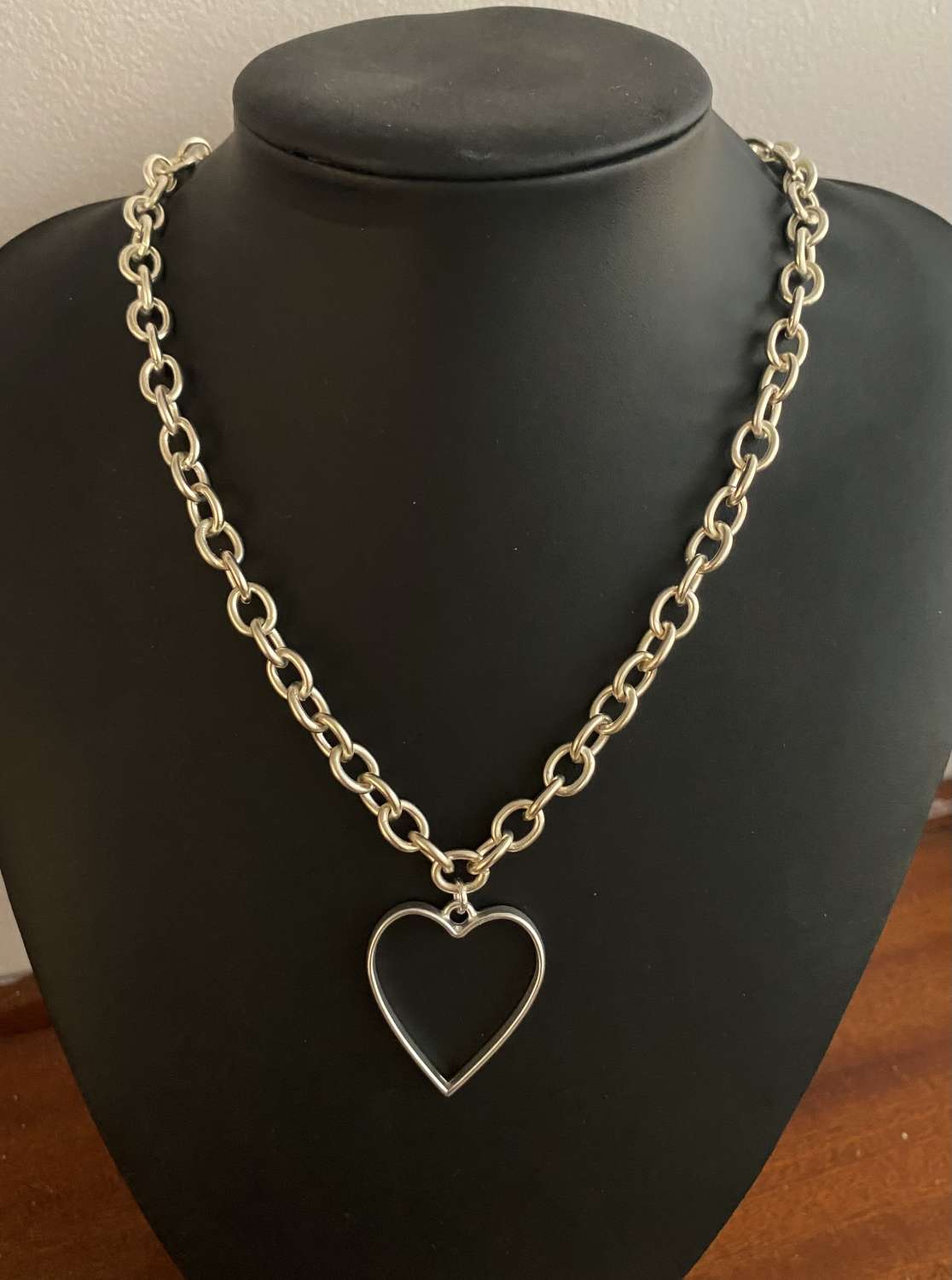 Chunky Silver Heart Necklace Chunky Silver Heart Necklace