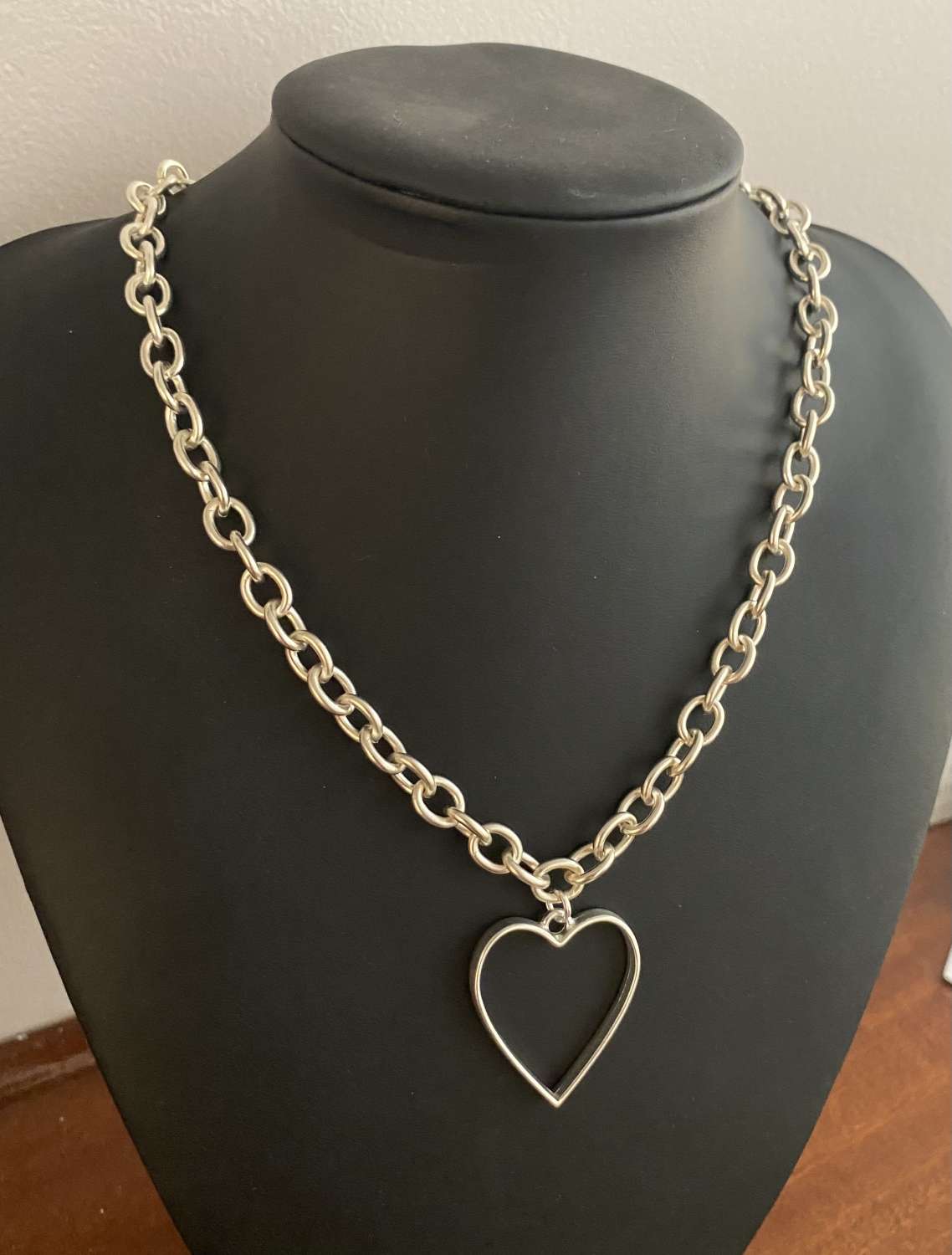 Chunky Silver Heart Necklace Chunky Silver Heart Necklace