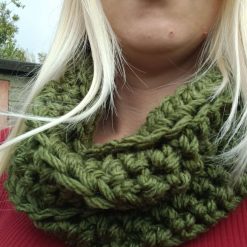 Chunky Green Cowl, Crochet Neck Warmer 1 Chunky Green Cowl, Crochet Neck Warmer 6