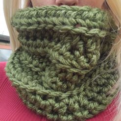 Chunky Green Cowl, Crochet Neck Warmer 3 Chunky Green Cowl, Crochet Neck Warmer 8