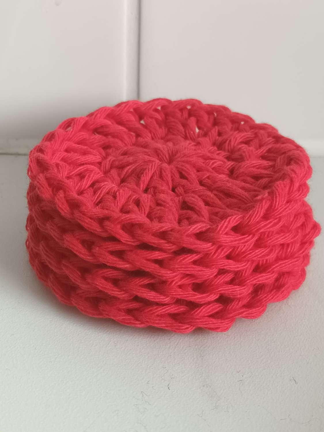 Red reusable cotton face pads Red reusable cotton face pads