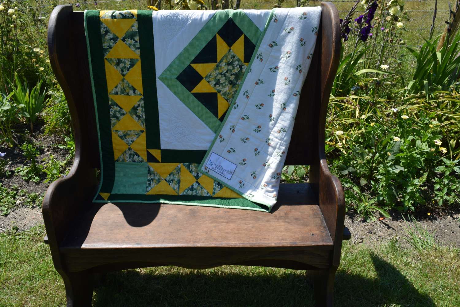 Green and Yellow hourglass patchwork Quilt Green and Yellow hourglass patchwork Quilt