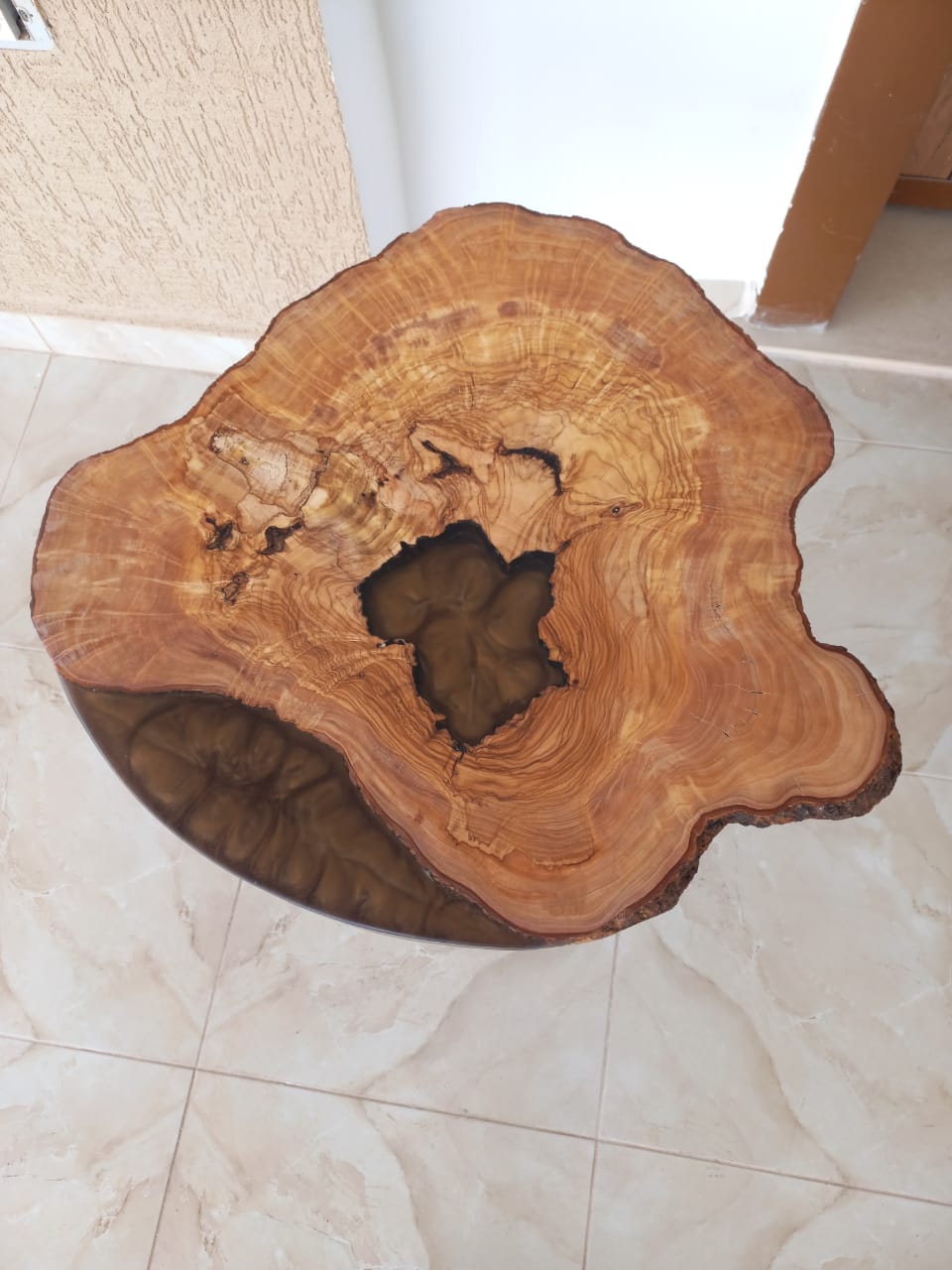 ePoxy resin Side Table /Olive wood(Custom) MadeMe