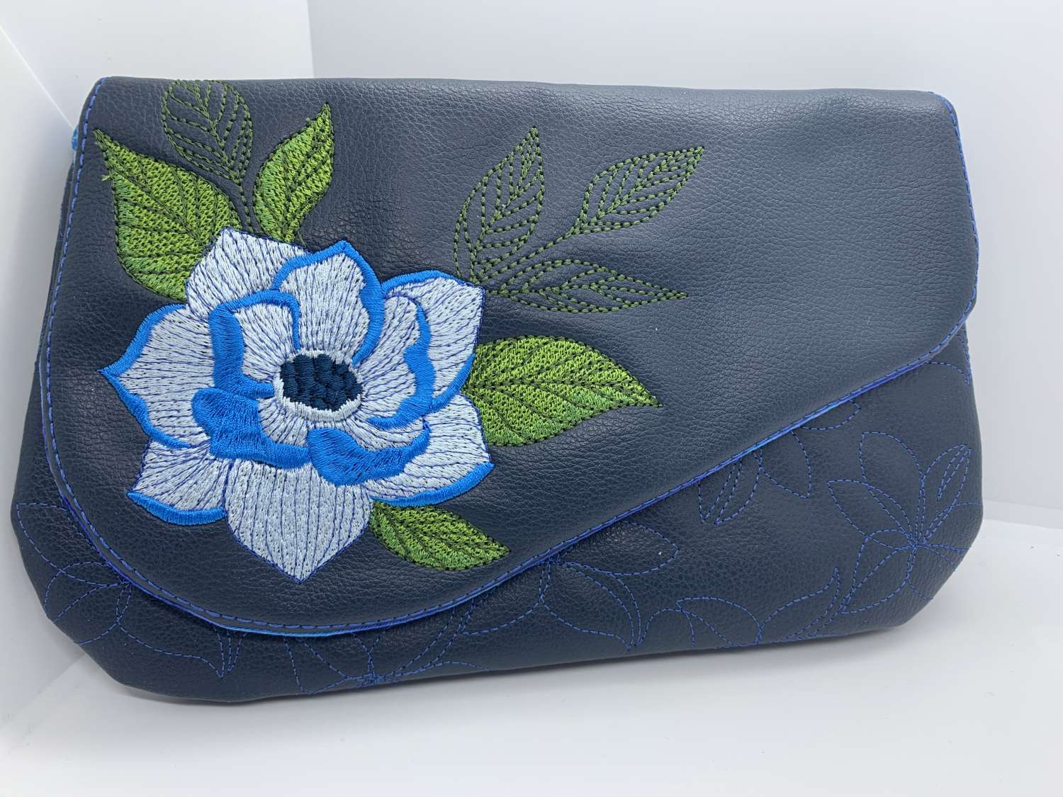 Clutch bag Clutch bag