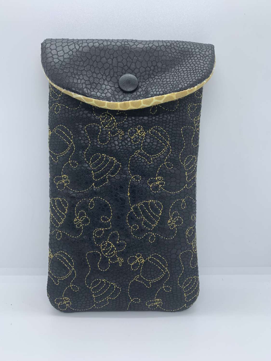 E566F8E7-9415-4C42-AB85-4D9EDE7BD892 Vinyl/ Faux Leather Glasses Case 1