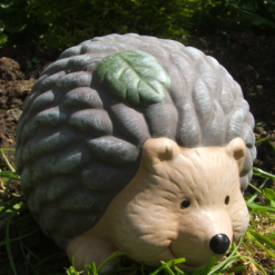 Latex mould / mold for a Hedgehog with Leaf on Head.