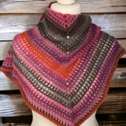 Crochet Triangular Scarf/Neckwarmer 3