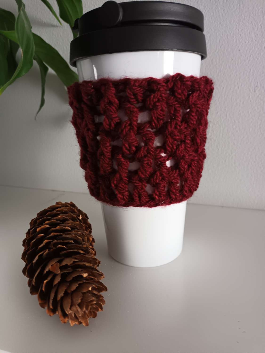 Crochet travel cup cosy/cup sleeve Crochet travel cup cosy/cup sleeve